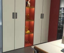 裝飾邊柜
